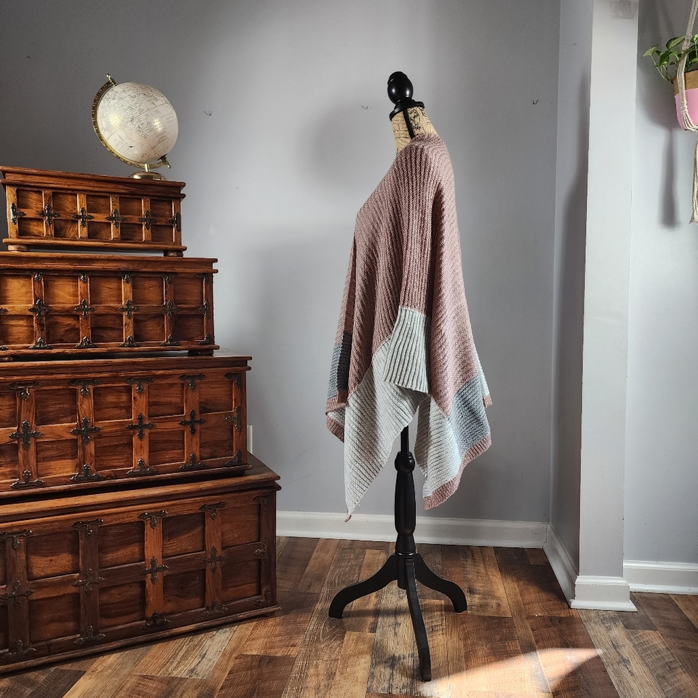 Vince Camuto Open-Front Mauve Sweater Wrap One Si… - image 3